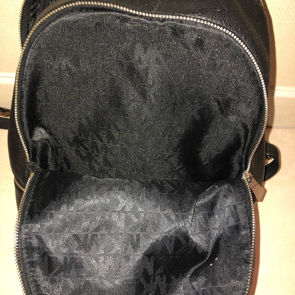 Michael Kors Backpack FOR SALE or TRADE - Picture 3 of 6